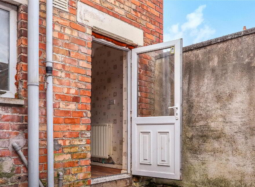 19 Ainsworth Parade, Woodvale Road, Belfast, BT13 3FP