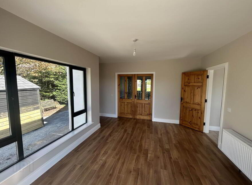 Doon East, Doon, V94P73C
