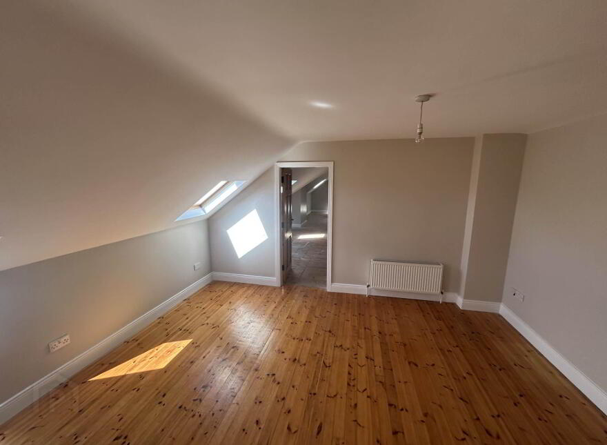Doon East, Doon, V94P73C
