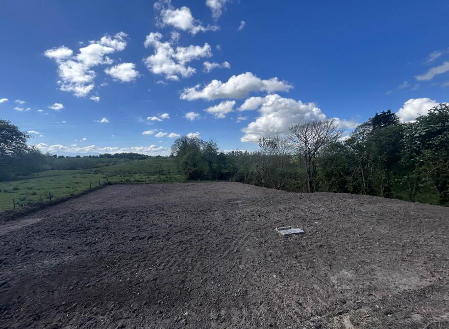 Doon East, Doon, V94P73C