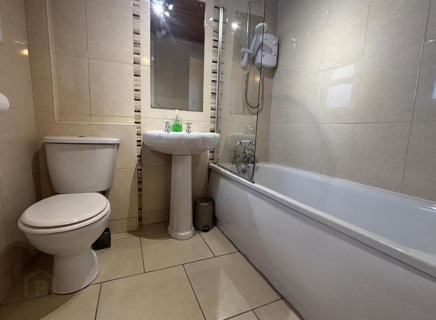 79 Young Street, Lisburn, BT27 5EB