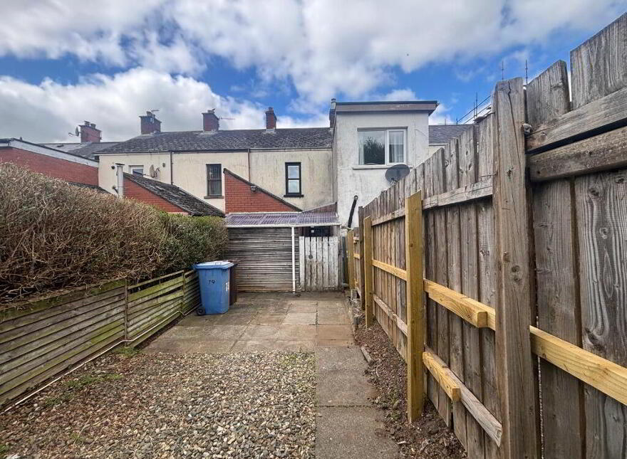 79 Young Street, Lisburn, BT27 5EB
