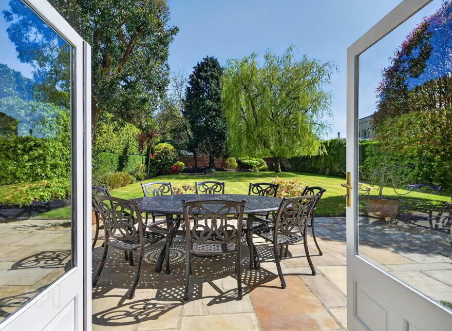 12 Osborne Gardens, Belfast, BT9 6LE