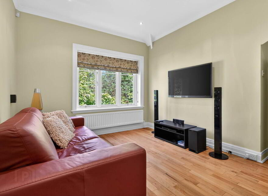 12 Osborne Gardens, Belfast, BT9 6LE