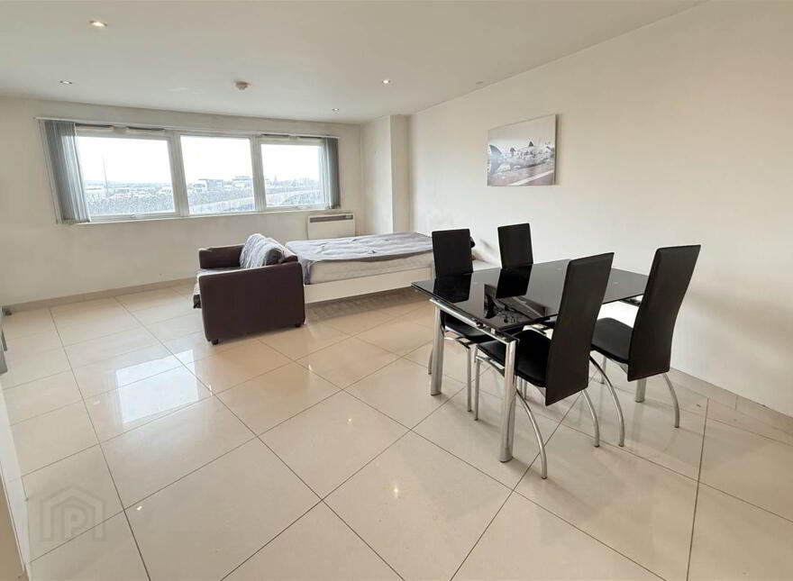 3-05 The Obel, 62 Donegall Quay, Belfast, BT1 3NG