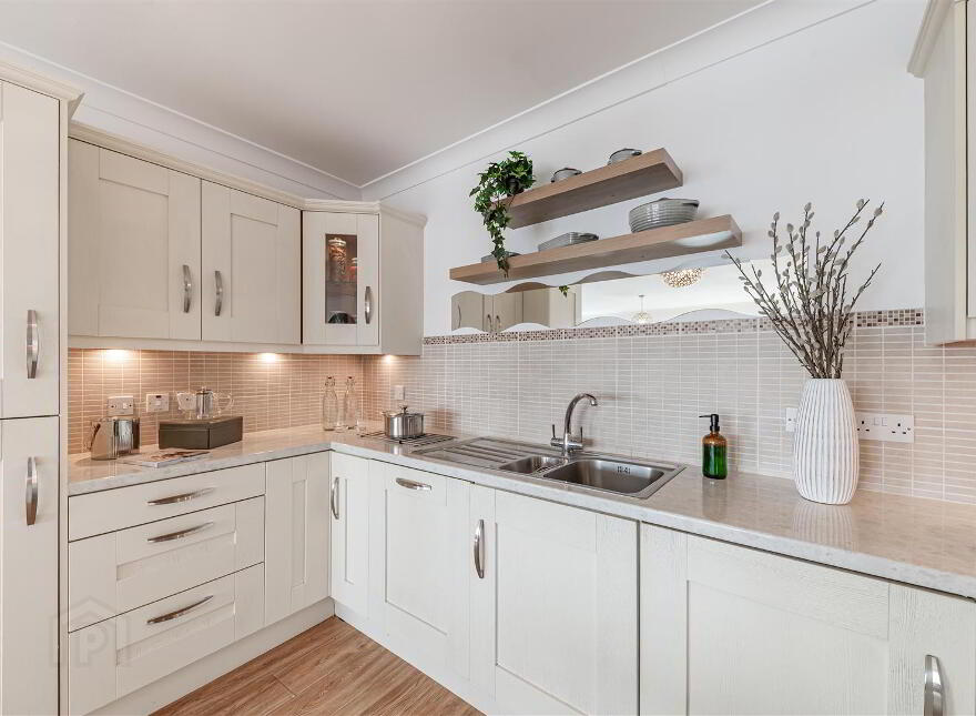 118 Rodgers Quay, Carrickfergus, BT38 8BE