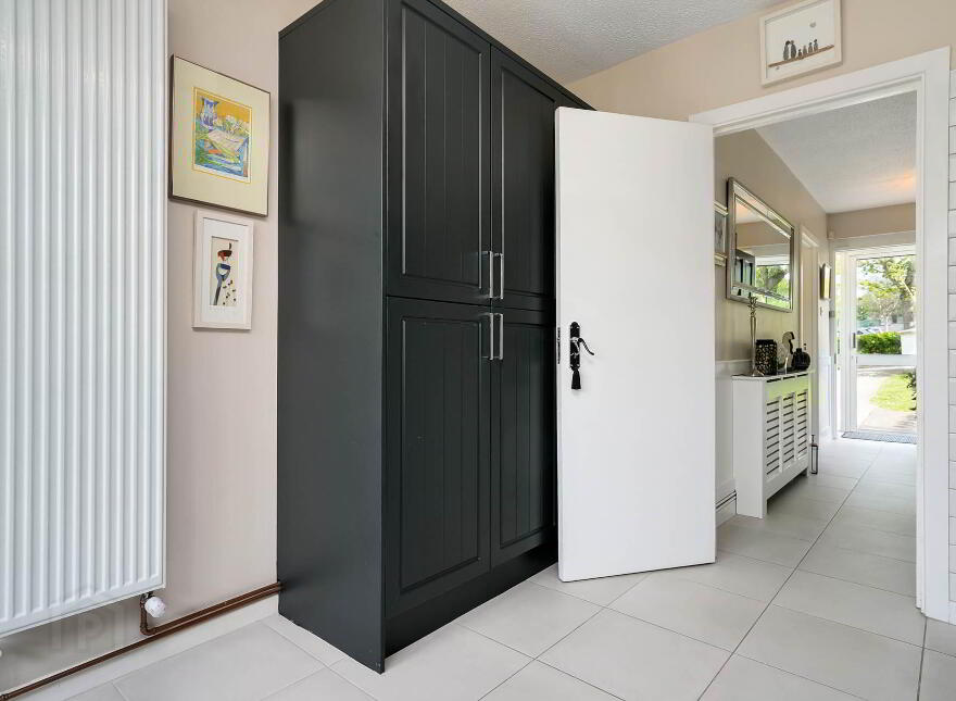 41 Glen Drive, The Park, Cabinteely, Dublin, D18V2Y3