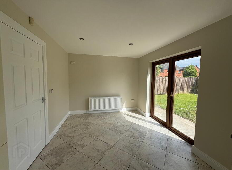 19 Castletown Court, Strabane, BT82 9FZ