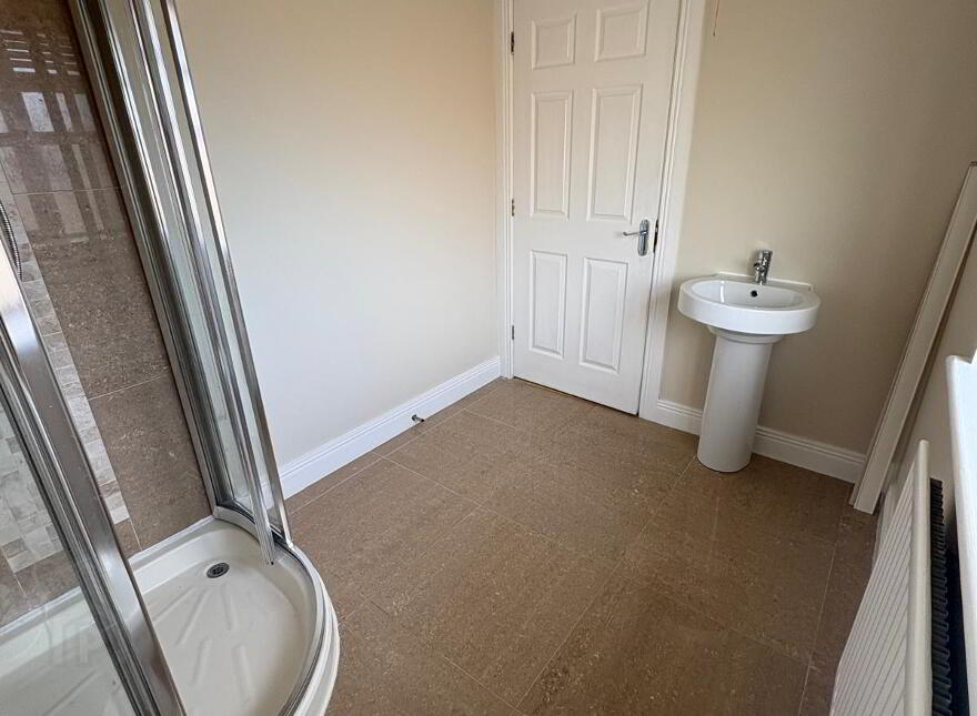 19 Castletown Court, Strabane, BT82 9FZ