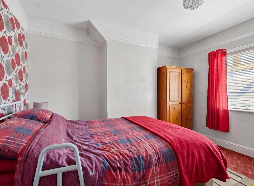 44 Stranmillis Gardens, Belfast, BT9 5AT