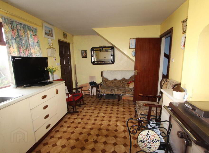 Upper York Street, Castleblayney, A75A597