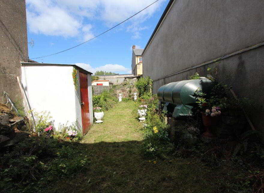 Upper York Street, Castleblayney, A75A597