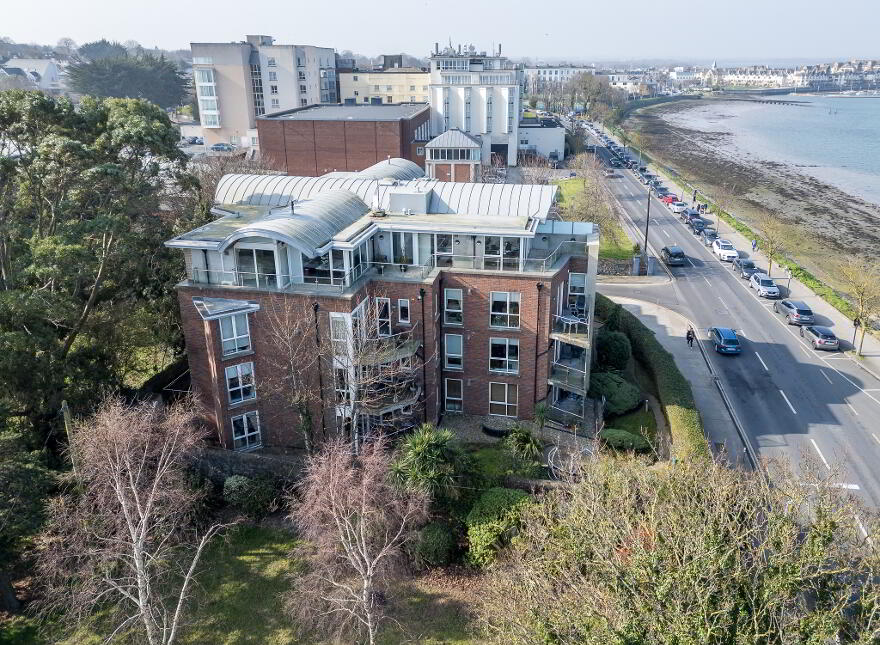 5 Clearwater, Bath Avenue, Malahide, K36EF62