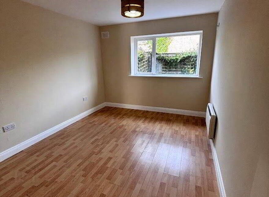 4 Cathedral Court, Clare Road, Ennis, V95TK85