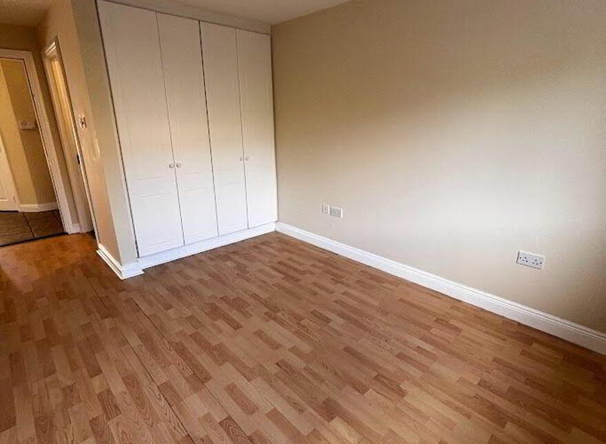 4 Cathedral Court, Clare Road, Ennis, V95TK85