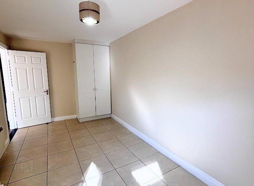 4 Cathedral Court, Clare Road, Ennis, V95TK85