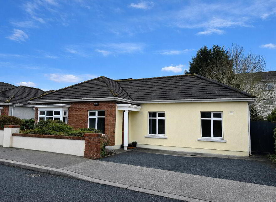 23 Hollybank Drive, Clongowen, Kilkenny, R95A5V6