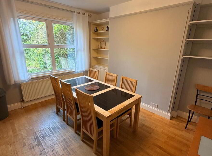 Frieden, Summerville Avenue, South Circular Road, Lim