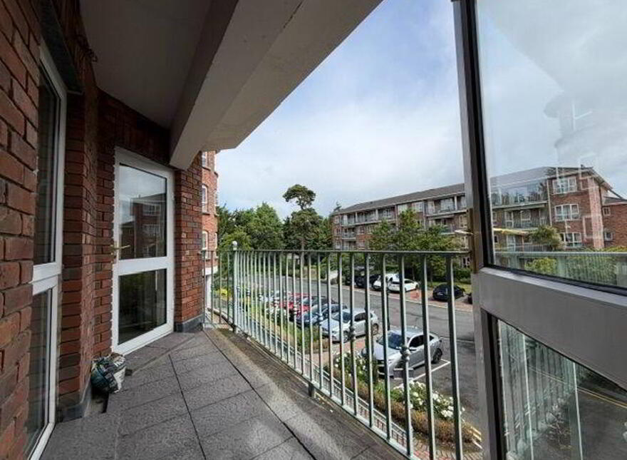 The Shrewsbury, Donnybrook Castle, Donnybrook, Donnybrook, D04A038