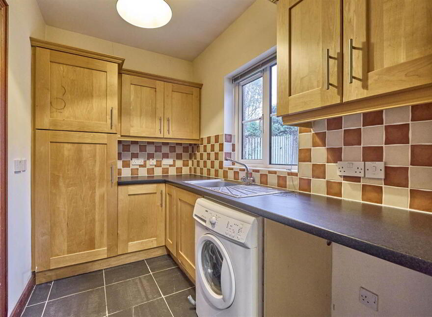 138 Ballycrochan Road, Bangor, BT19 6NT
