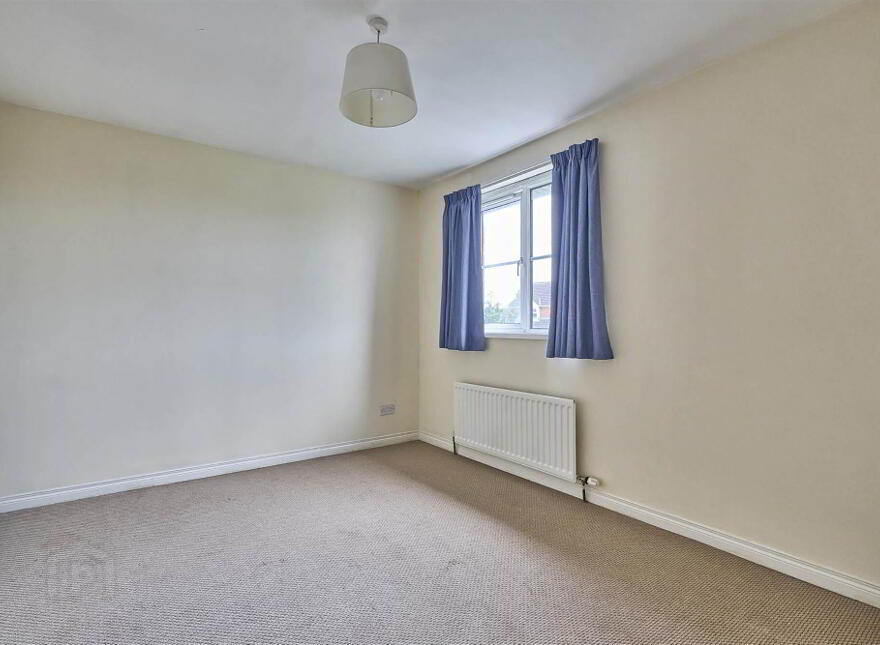138 Ballycrochan Road, Bangor, BT19 6NT