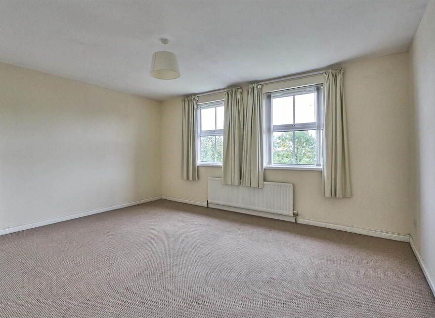 138 Ballycrochan Road, Bangor, BT19 6NT