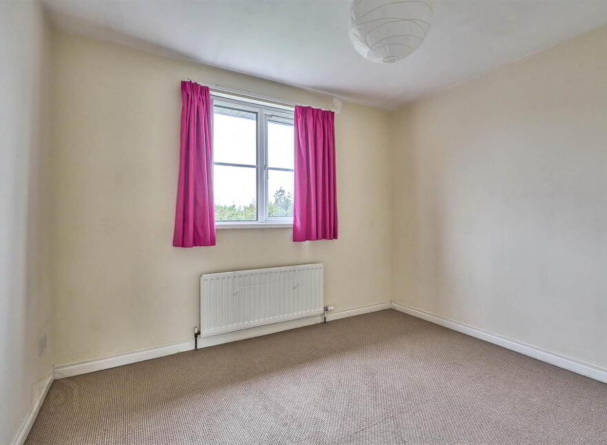 138 Ballycrochan Road, Bangor, BT19 6NT