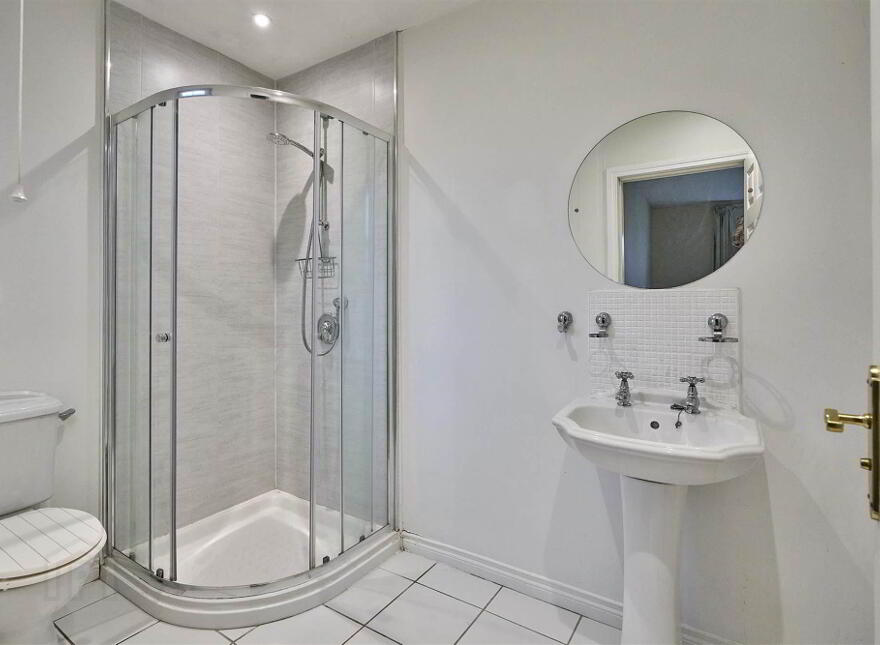 138 Ballycrochan Road, Bangor, BT19 6NT
