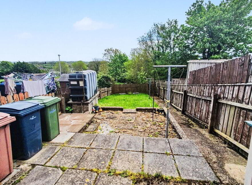 17 Townhill Park, Irvinestown, BT94 1GH