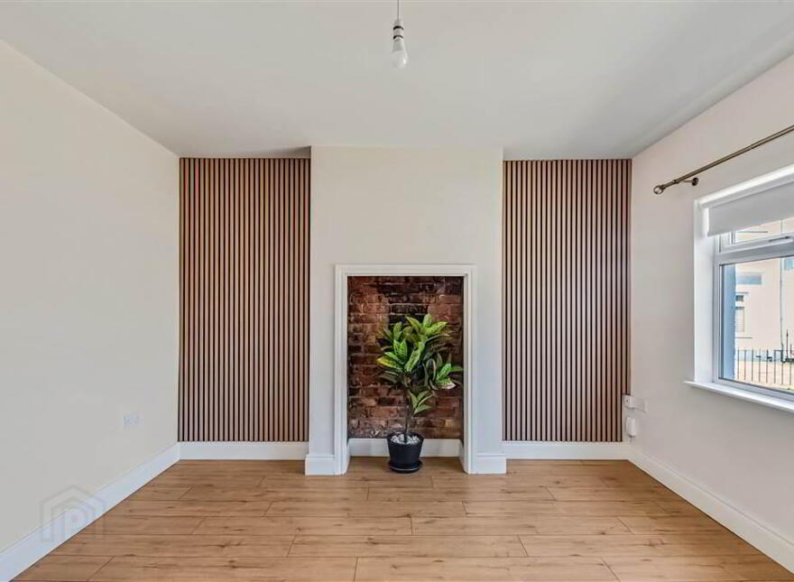 10 Lille Park, Upper Lisburn Road, Belfast, BT10 0LR