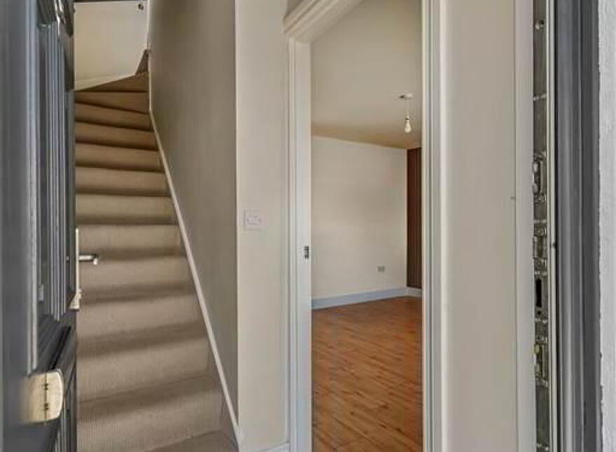 10 Lille Park, Upper Lisburn Road, Belfast, BT10 0LR