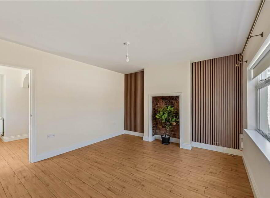 10 Lille Park, Upper Lisburn Road, Belfast, BT10 0LR