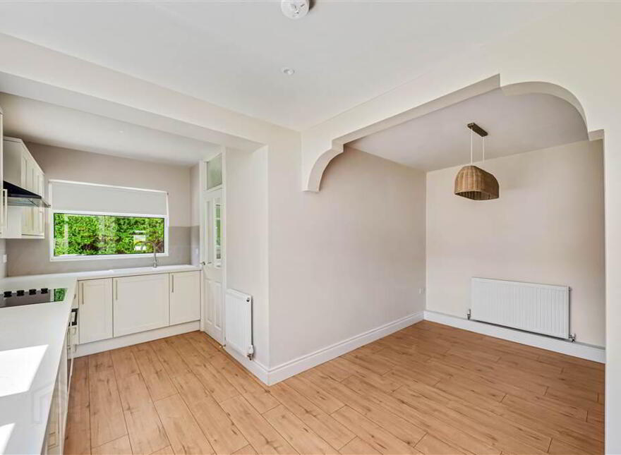 10 Lille Park, Upper Lisburn Road, Belfast, BT10 0LR