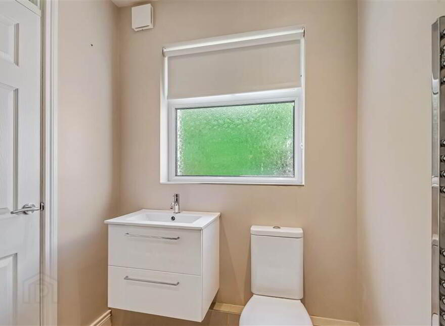 10 Lille Park, Upper Lisburn Road, Belfast, BT10 0LR