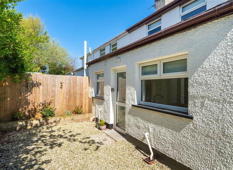 10 Lille Park, Upper Lisburn Road, Belfast, BT10 0LR