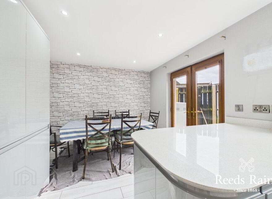 36 Laurel Wood, Ballinderry Lower, Lisburn, BT28 2GQ