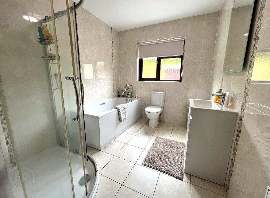 136 Tullyvar Road, Aughnacloy, BT69 6BN