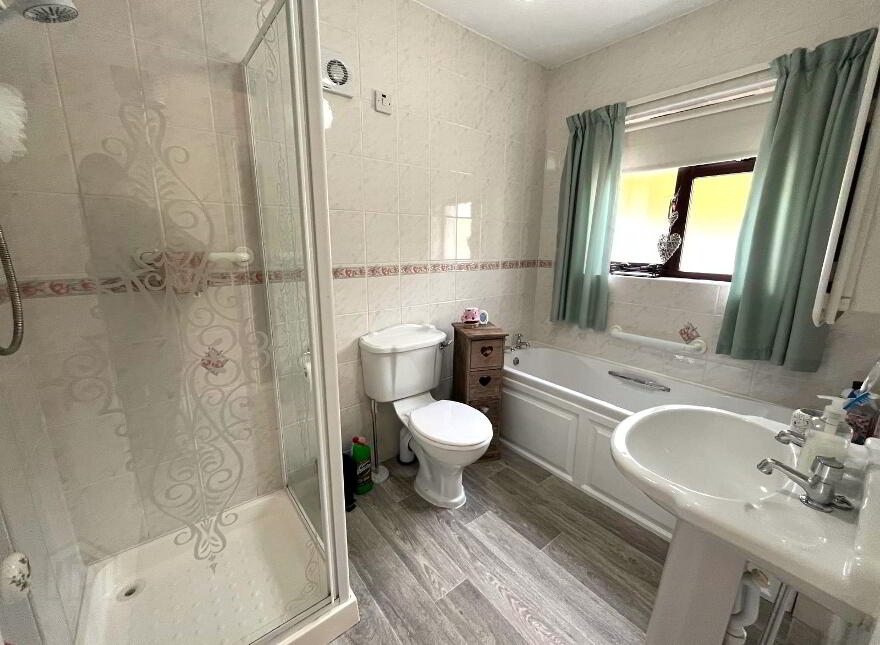 136 Tullyvar Road, Aughnacloy, BT69 6BN