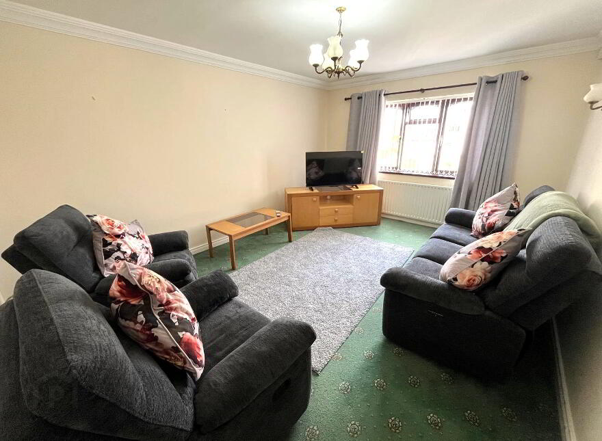 136 Tullyvar Road, Aughnacloy, BT69 6BN