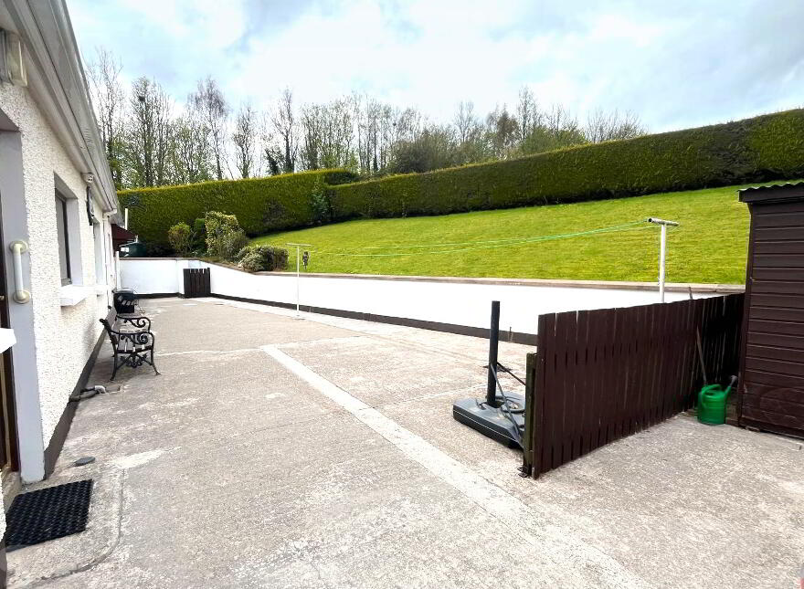 136 Tullyvar Road, Aughnacloy, BT69 6BN