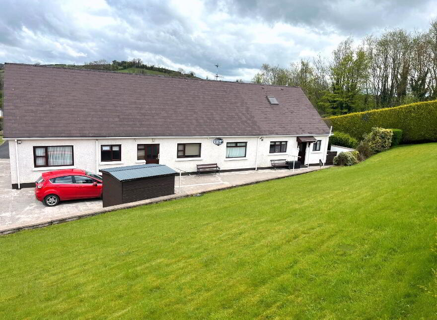136 Tullyvar Road, Aughnacloy, BT69 6BN