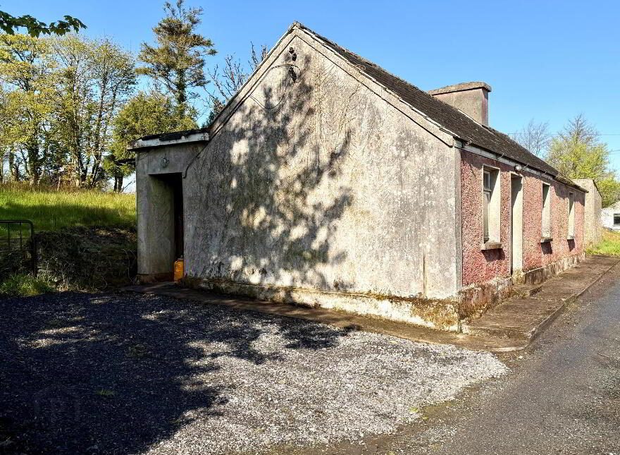 Doon, Gurteen