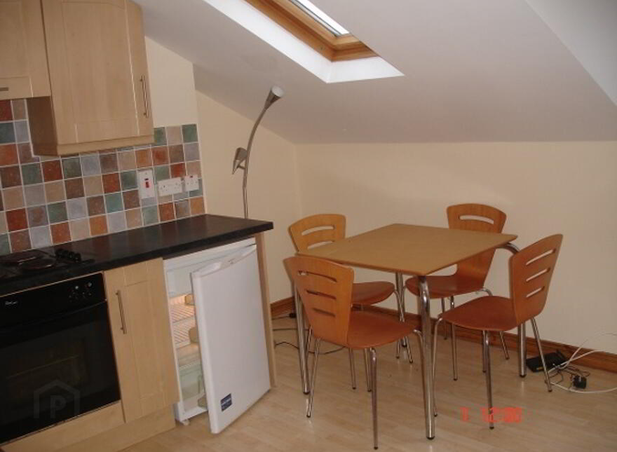 Unit 3, 21 Ireton St, Botanic Ave, Belfast, BT7 1LH