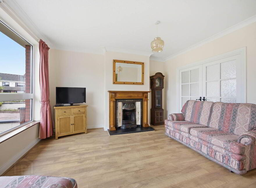 62 Greenpark Rd, Lucan, K78N1W2