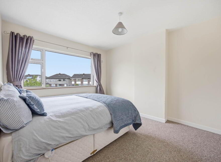 62 Greenpark Rd, Lucan, K78N1W2
