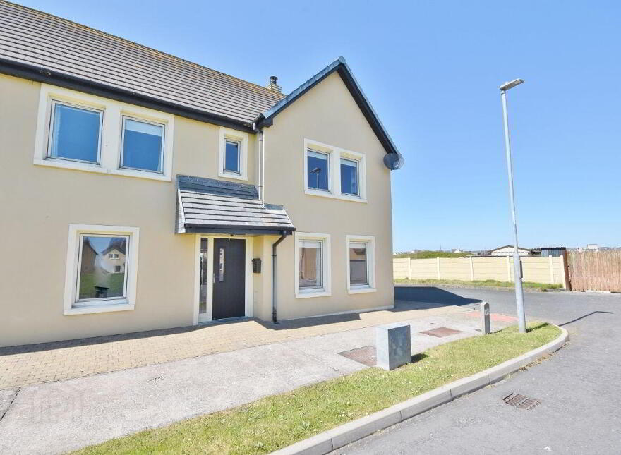 11 Fairway Drive, The Links, Sandhill Road, Ballybunion, V31CK76