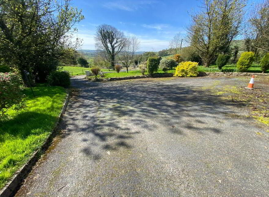The Haw, Lifford, F93FYY9