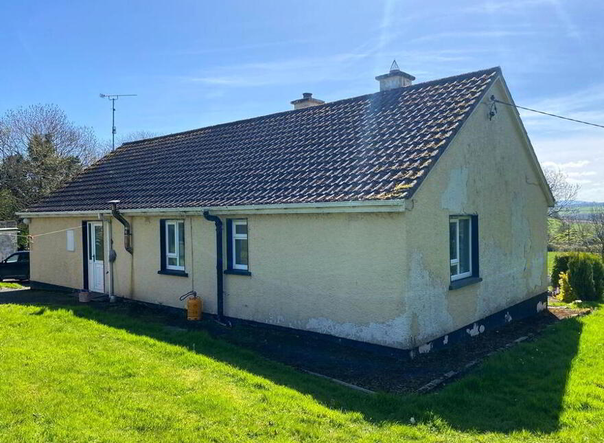 The Haw, Lifford, F93FYY9