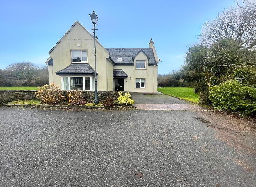 4 Meadowfields, Rylane, P32KT95