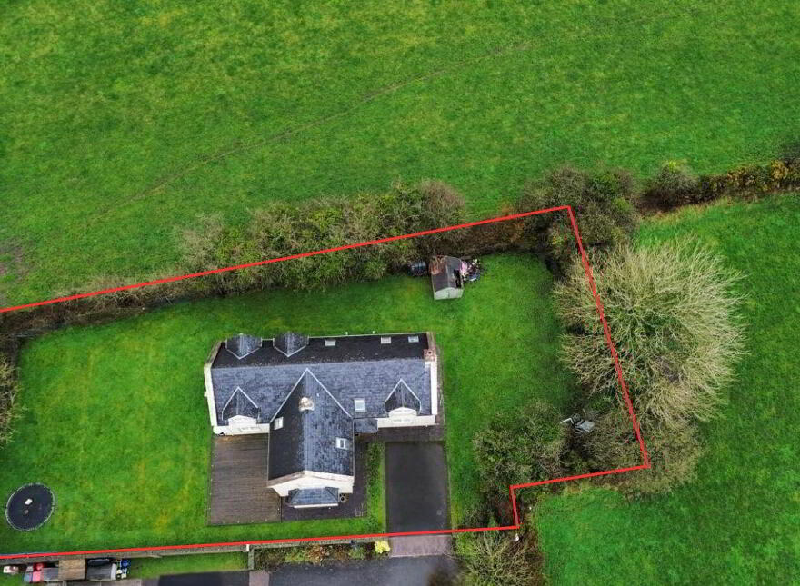 4 Meadowfields, Rylane, P32KT95